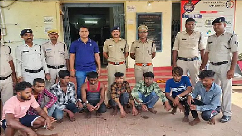 Chhattisgarh Gang Rape: रक्षाबंधन मनाकर लौट रही दो लड़कियों के साथ गैंग रेप, दस आरोपी गिरफ्तार