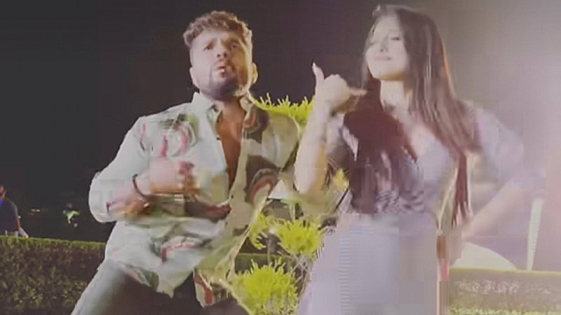 Khesari Lal Video: भोजपुरी की इस अभिनेत्री संग खेसारी ने किया चिपक-चिपक कर डांस, वीडियो वायरल