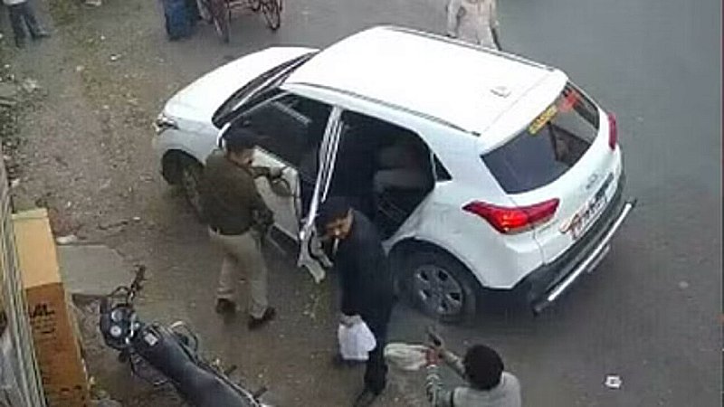 Umesh Pal Murder Case: उमेश पाल हत्याकांड में बनाए गए दो नए आरोपी, वारदात के दौरान इस्तेमाल की गई कार से है संबंध