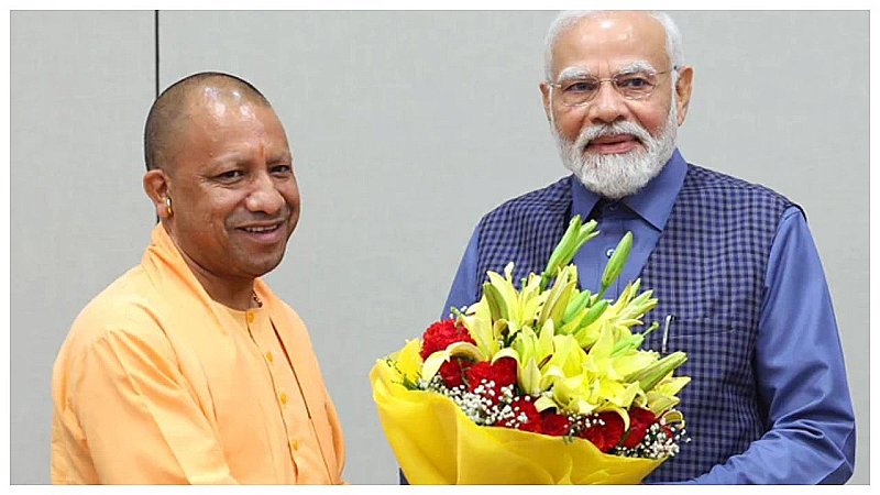 PM मोदी से मिले CM योगी, 2 घंटे की मुलाकात में राम मंदिर की प्राण प्रतिष्ठा पर चर्चा, अयोध्या के DM ने दिया प्रेजेंटेशन